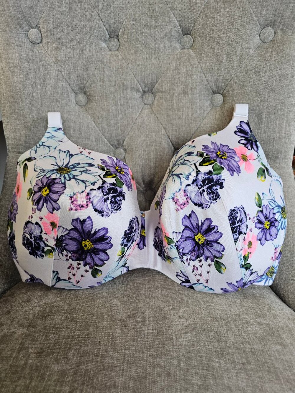 Cacique Floral 42G Molded Cup Underwire Bra White Purple Pink